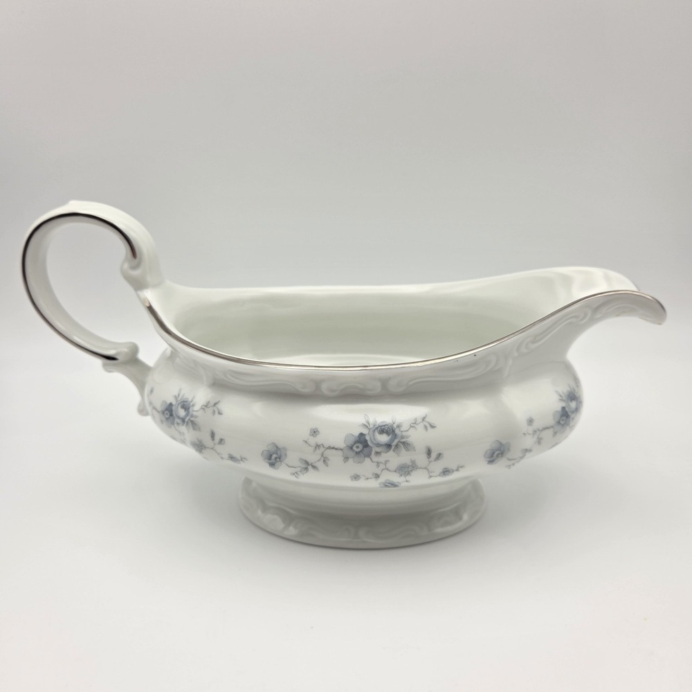 Johann Haviland Blue Garland Gravy Boat & Underplate Bavaria Germany Granny Core - Picture 5 of 13